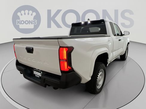 Used 2024 Toyota Tacoma SR RWD image 8