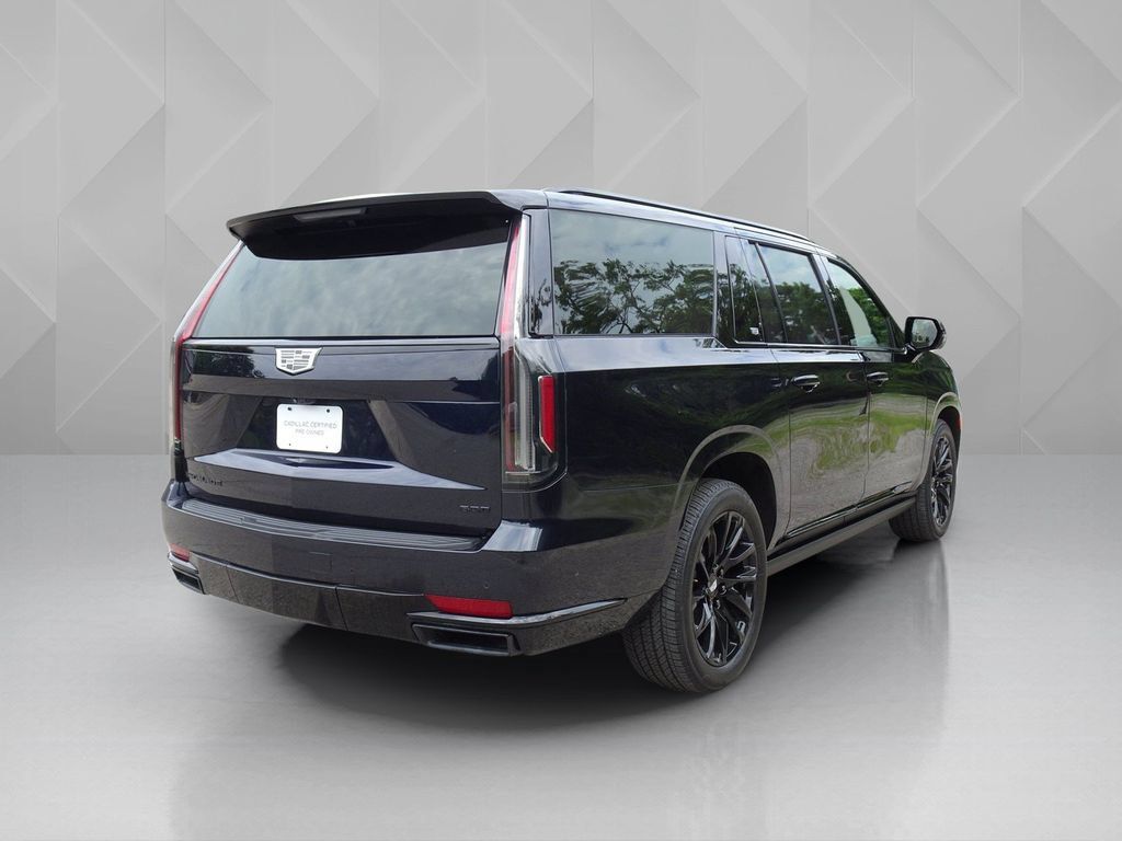 Certified 2023 Cadillac Escalade ESV Sport Platinum w/ LPO, ONYX Package AWD/4WD image 5