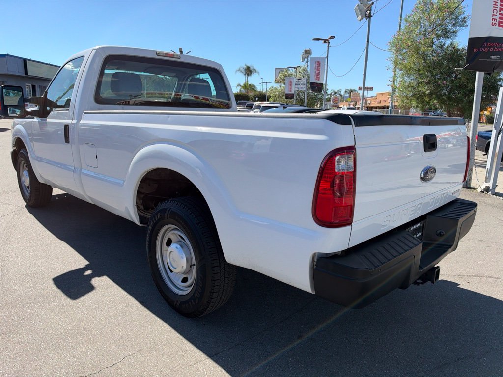Used 2015 Ford F250 XL RWD image 4