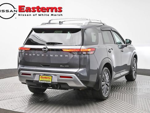 Used 2024 Nissan Pathfinder SL AWD/4WD image 69