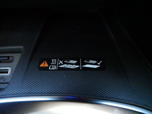 Used 2023 Buick Enclave Avenir w/ Avenir Technology Package image 30