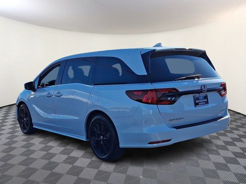 Used 2023 Honda Odyssey Sport image 5