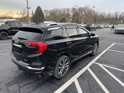 Used 2019 GMC Terrain Denali w/ Advanced Safety Package image 6