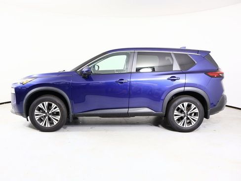 Used 2022 Nissan Rogue SV image 12