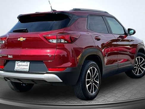 Used 2025 Chevrolet TrailBlazer LT AWD/4WD image 6