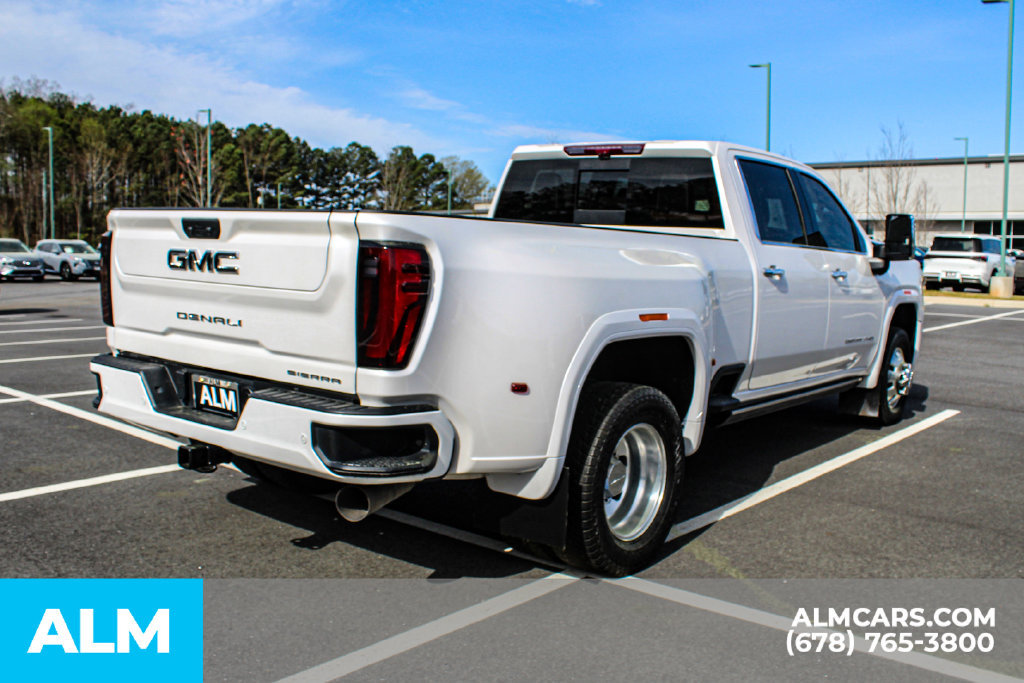 Used 2024 GMC Sierra 3500 Denali Ultimate AWD/4WD image 5
