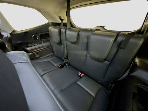 Used 2023 Subaru Ascent Limited w/ Technology Package image 31