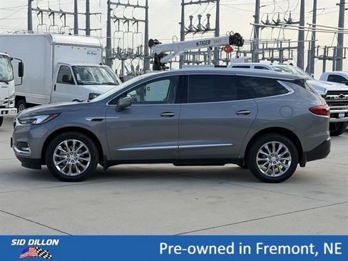 Certified 2019 Buick Enclave Premium w/ Experience Buick Package AWD/4WD image 9