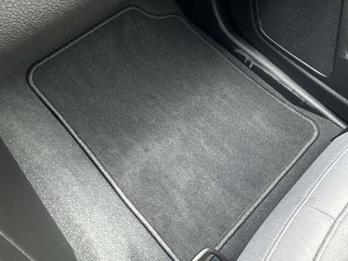 Used 2022 Chevrolet Colorado W/T w/ WT Convenience Package image 34