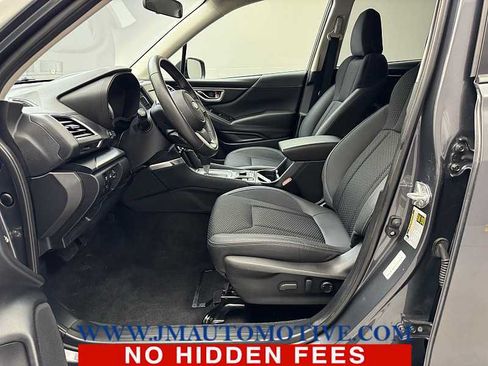Used 2024 Subaru Forester Premium AWD/4WD image 13
