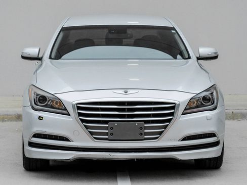 Used 2016 Hyundai Genesis 3.8 AWD/4WD image 16