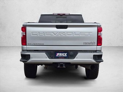 Used 2021 Chevrolet Silverado 2500 High Country w/ Z71 Off-Road Package AWD/4WD image 7