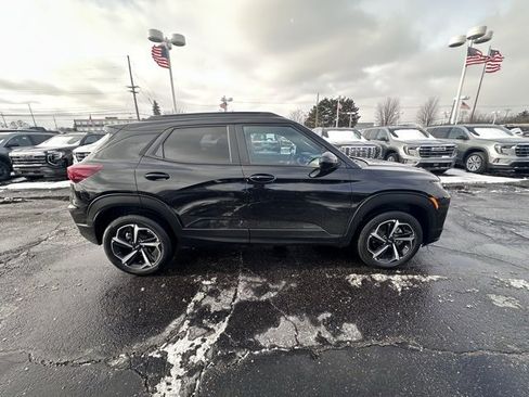 Used 2023 Chevrolet TrailBlazer RS w/ Convenience Package image 6