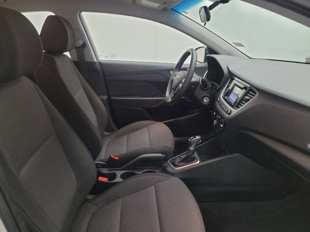 Used 2020 Hyundai Accent SE FWD image 21