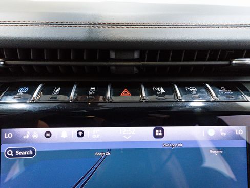 Used 2023 Jeep Grand Cherokee Summit w/ High Altitude Package image 19