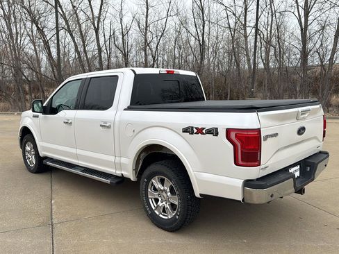 Used 2016 Ford F150 Lariat image 3