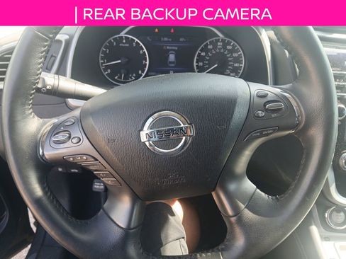 Used 2022 Nissan Murano SV image 13