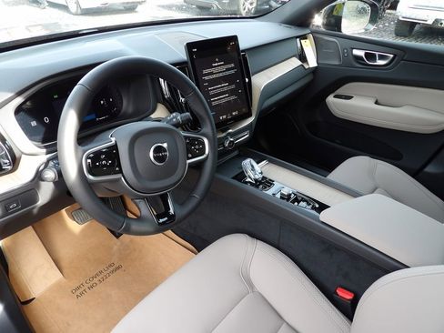 New 2026 Volvo XC60 B5 Plus w/ Protection Package Premier image 14