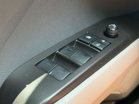 Used 2023 Toyota Camry SE FWD image 26