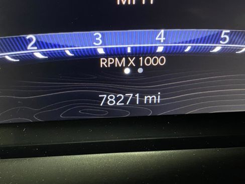 Used 2021 Jeep Grand Cherokee L Laredo image 9