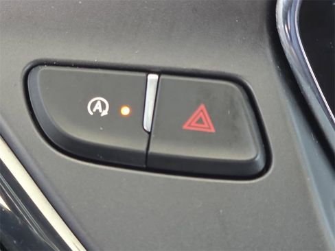 Used 2021 Chevrolet Blazer RS image 22