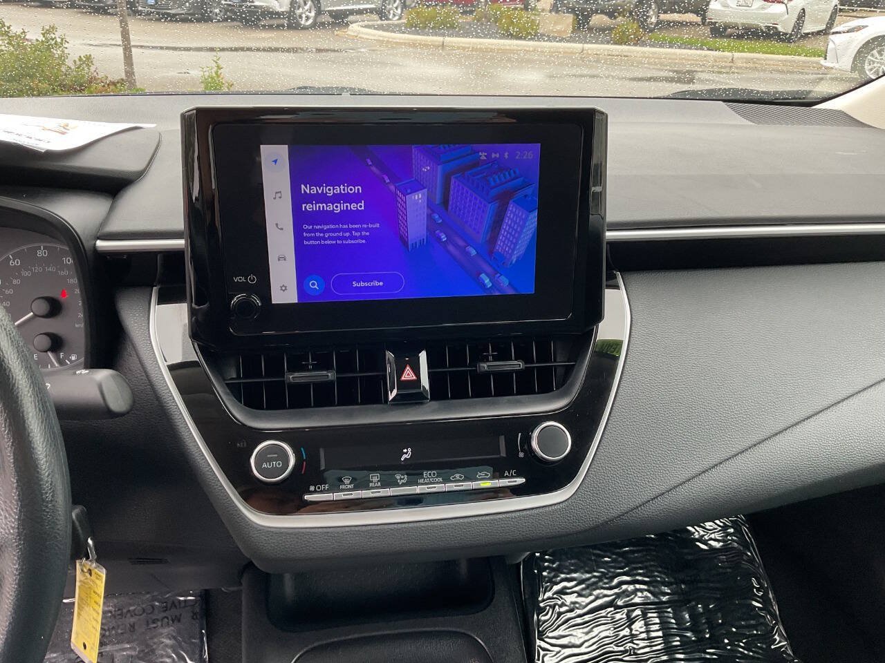 Used 2025 Toyota Corolla LE FWD image 25