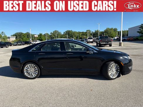 Used 2016 Lincoln MKZ w/ Equipment Group 200A Select FWD image 2