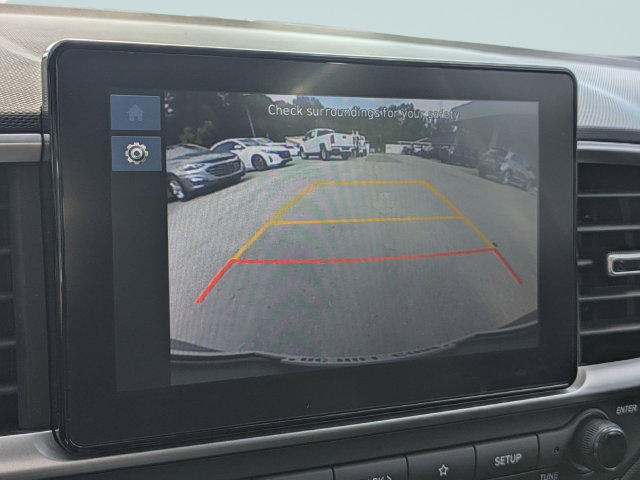 Used 2025 Hyundai Venue SEL FWD image 22