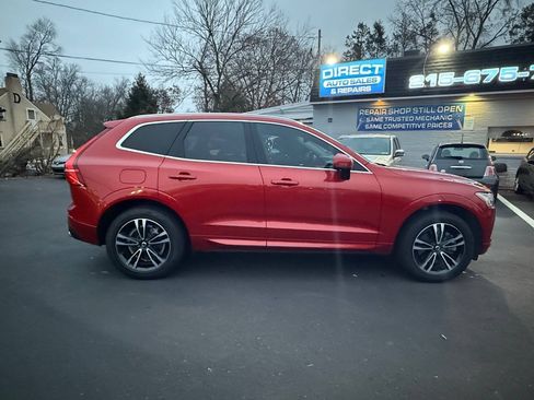 Used 2020 Volvo XC60 T6 Momentum AWD/4WD image 11
