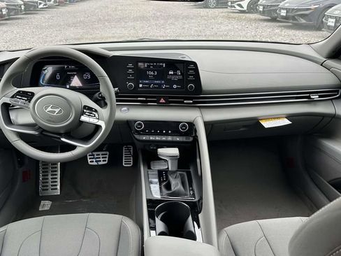 New 2026 Hyundai Elantra SEL Sport Premium w/ Cargo Package FWD image 11