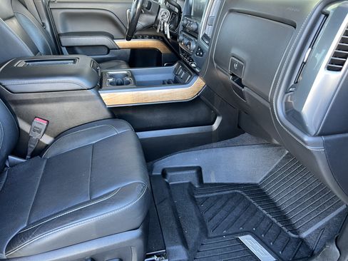 Used 2019 Chevrolet Silverado 2500 LTZ w/ Duramax Plus Package AWD/4WD image 22