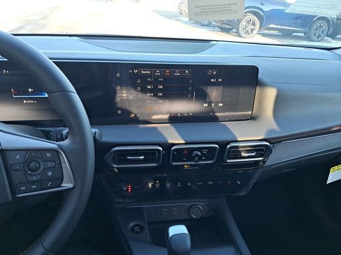 New 2026 Nissan Sentra SR w/ SR Premium Package image 18