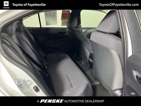 Used 2026 Toyota Corolla LE FWD image 11
