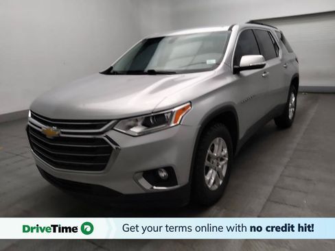 Used 2020 Chevrolet Traverse LT FWD image 1