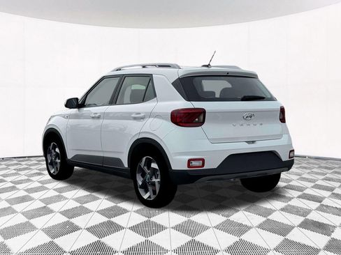 New 2026 Hyundai Venue SEL image 7