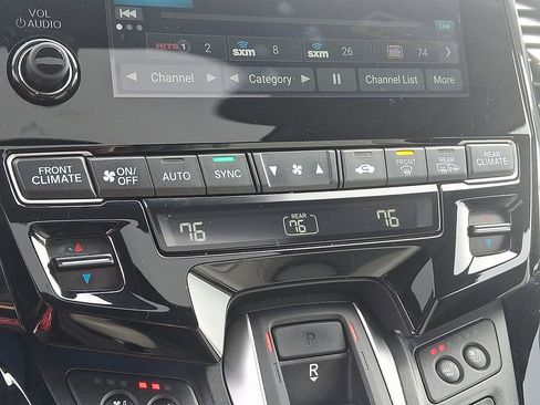 Used 2019 Honda Odyssey Elite image 18