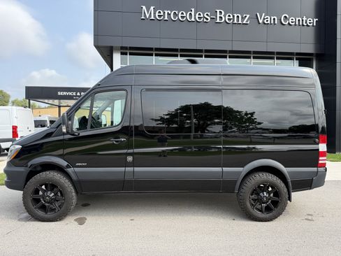 Used 2016 Freightliner Sprinter 2500 AWD/4WD image 22