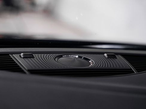 Used 2014 Audi R8 V8 w/ Full Leather Package image 12