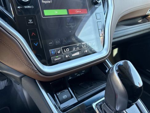 Used 2022 Subaru Outback Touring XT image 26