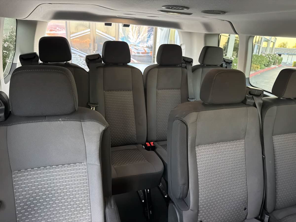 Used 2023 Ford Transit 350 XLT RWD image 25