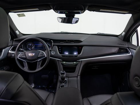 Certified 2026 Cadillac XT5 Premium Luxury w/ Driver Assist Package AWD/4WD image 12