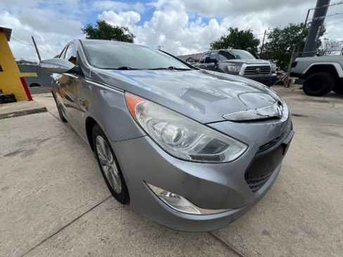 Used 2015 Hyundai Sonata Limited image 3