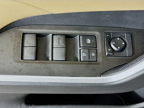 Used 2025 Toyota RAV4 LE image 15