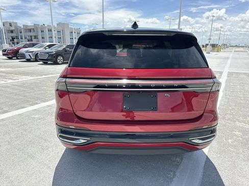 Used 2024 Lincoln Nautilus Reserve w/ Equipment Group 202A AWD/4WD image 24