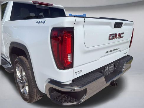 New 2026 GMC Sierra 1500 SLT w/ SLT Premium Package AWD/4WD image 34