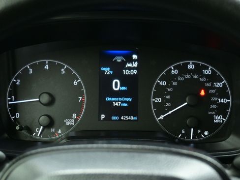 Used 2023 Toyota Corolla LE image 22