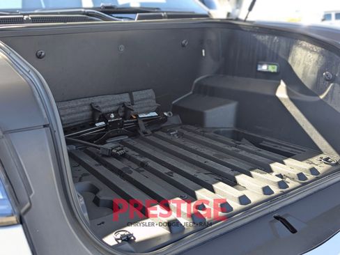 Used 2024 Chevrolet Silverado EV W/T AWD/4WD image 31