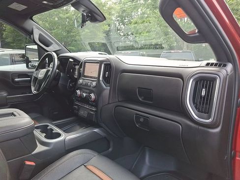 Certified 2022 GMC Sierra 2500 AT4 w/ AT4 Premium Plus Package AWD/4WD image 29