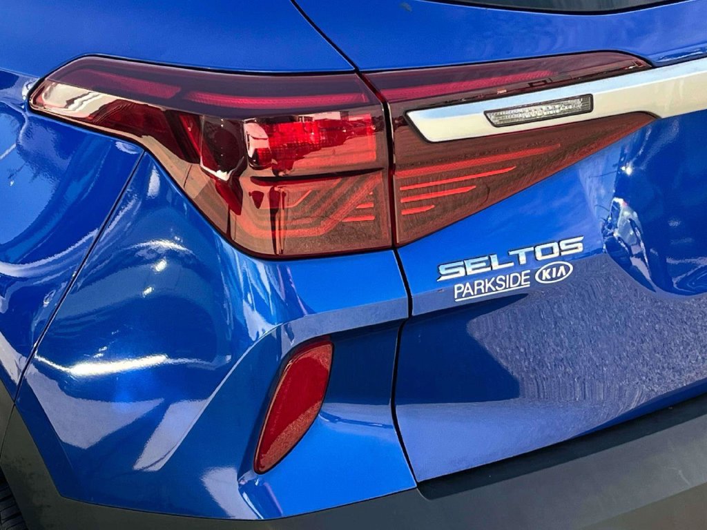 Used 2021 Kia Seltos SX AWD/4WD image 35