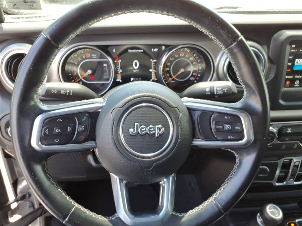 Used 2021 Jeep Gladiator Overland w/ Safety Group AWD/4WD image 11